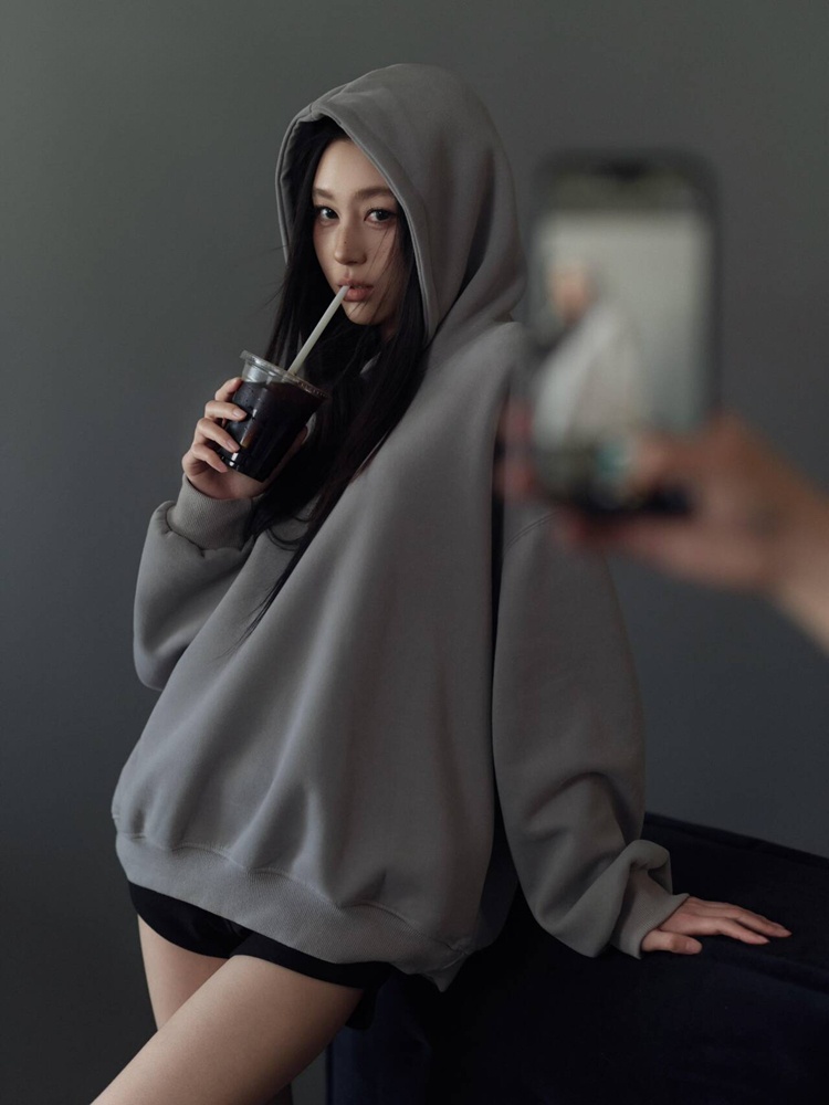 Gray Mood Portrait Theme Photo - Ethnic Fashion Studio review and price