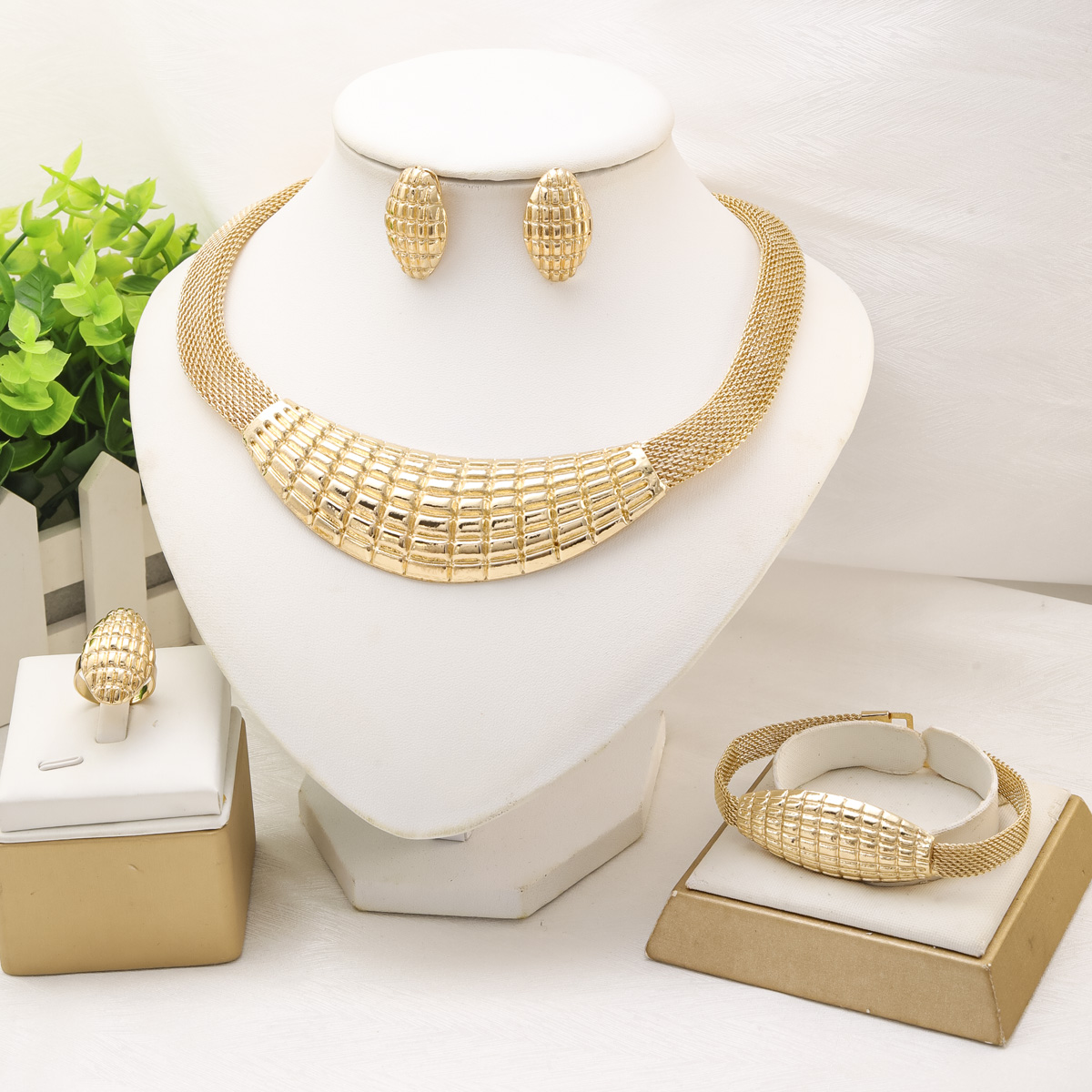 Fashion Jewelry Sets for Women - Ethnic Fashion Trends 2025 review and price