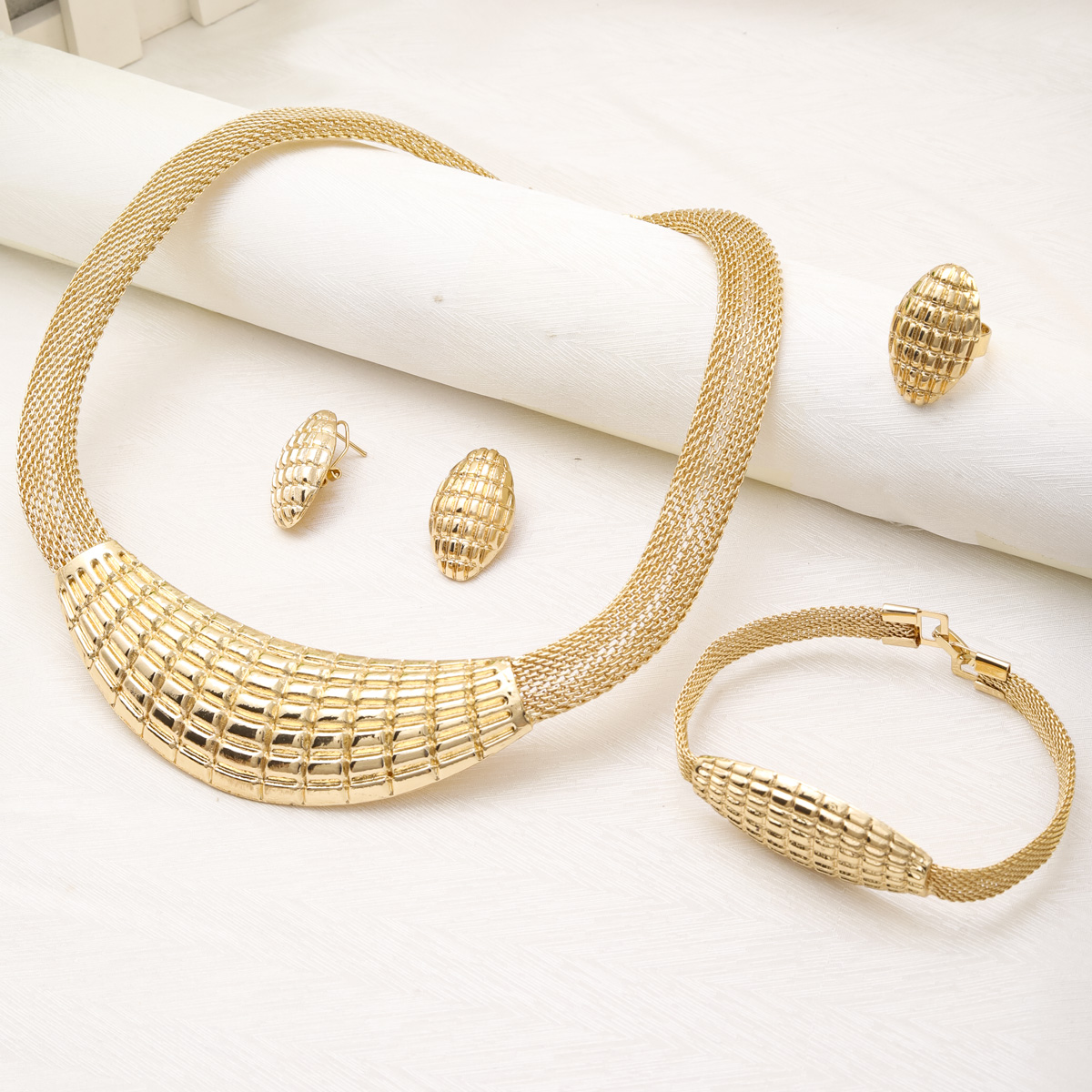 Fashion Jewelry Sets for Women - Ethnic Fashion Trends 2025 review and price